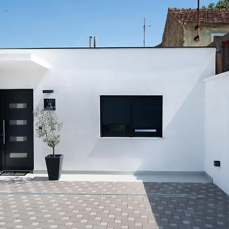 Teuta House