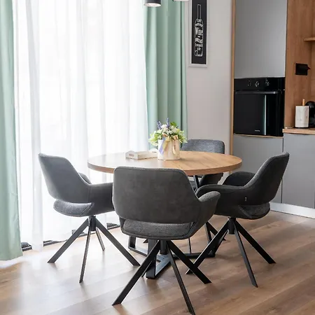 Teuta House بيت للعطل زادار