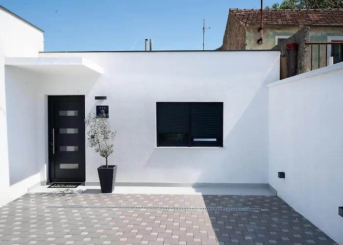 Teuta House