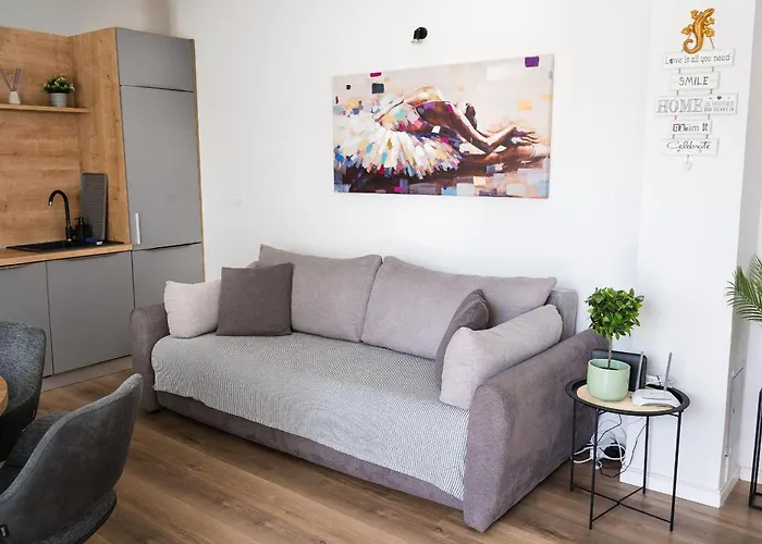 Teuta House بيت للعطل زادار