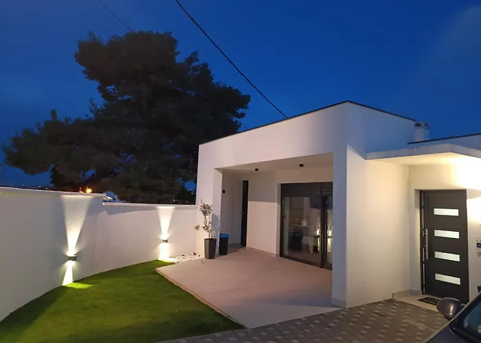 بيت للعطل Teuta House *